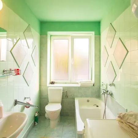 Sany- Two Bedroom With Balcony And Sea View