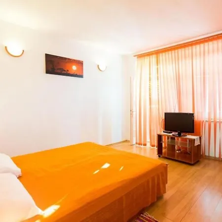 Sany- Two Bedroom With Balcony And Sea View Appartement Cavtat