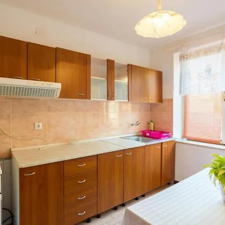 Sany- Two Bedroom With Balcony And Sea View