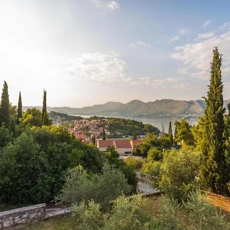 Sany- Two Bedroom With Balcony And Sea View
